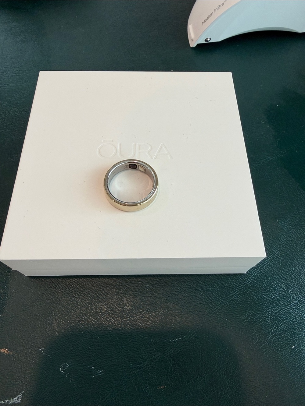 Oura Ring 5 • Gold • Gen 5 Smart Ring • Sleep + Health Tracker